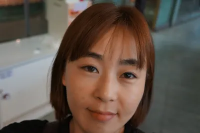 Ông xã bảo mình giờ cũng xinh rồi nên phản đối mình đi phẫu thuật...