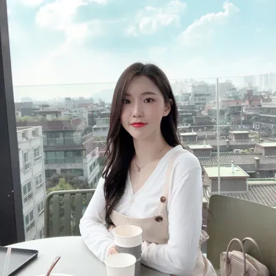 Gọt mặt 4 góc, Tái phẫu thuật nhấn mí, Mở góc mắt dưới, Mở góc mắt sau, Nâng sống mũi, Thu nhỏ đầu mũi, Gọt xương gồ mũi