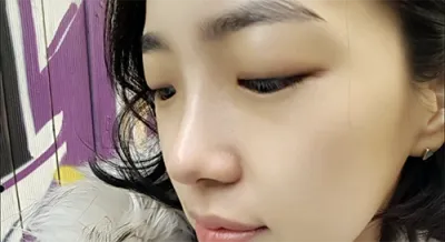 [Mắt] Blue Mom 2 - Mắt