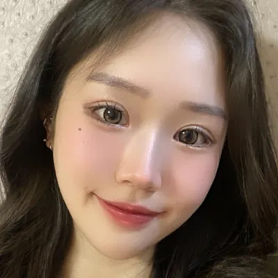 Phẫu thuật mắt hai mí thành công từ đôi mắt nặng nề