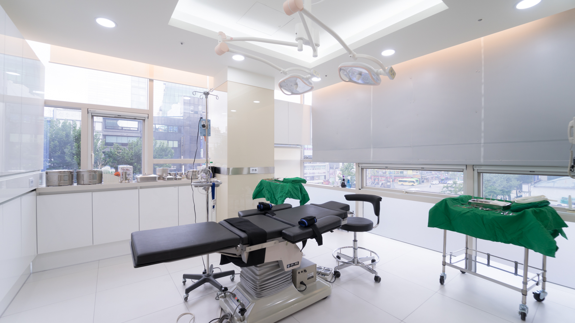 Lumiere Plastic Surgery Clinic - Ảnh 3